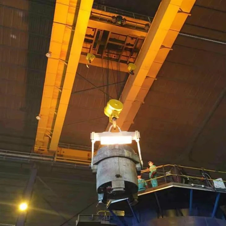 Macara rulantă de turnare metalurgică cu două grinzi QDY