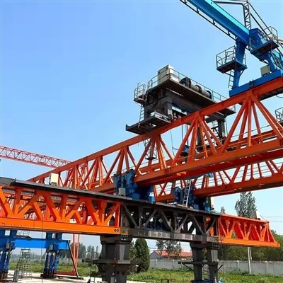 Mașină de construcție cu lansare de poduri de 120 de tone