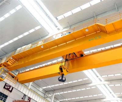 Macara rulantă de 5 tone